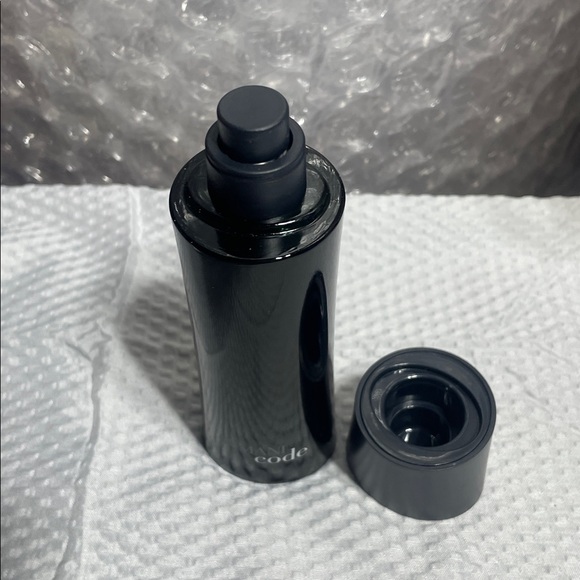 ARMANI Code - Picture 3 of 4